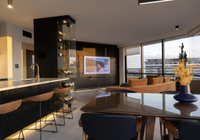 Modern Luxury With Panoramic Views of Brisbane CBD